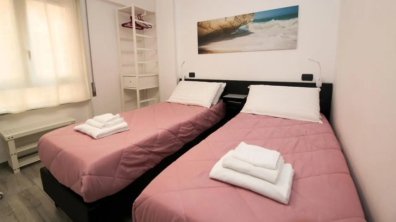 Konukevi Italianway - Easy Cagliari Otel